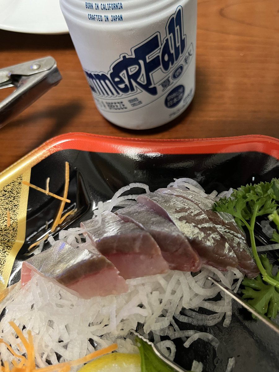 Whisky_UBE's tweet photo. お疲れ様です🫡
今日は🐟お魚に🐔お肉
そしてビールに日本酒と
色々と楽しんでます☺️
今宵もカンパーイです🍺✨🍶
#スタンレー
#サントリー
#金麦
#SummerFall https://t.co/08cZVfaUQ1
