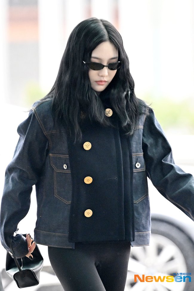 🝳 닝 tweet media