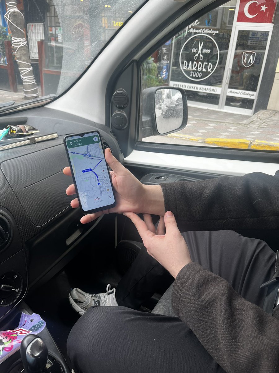 Afgan menşeili telefon tutacağı aldım