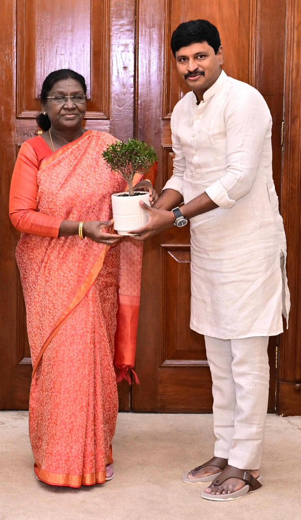 Santosh Kumar J tweet media