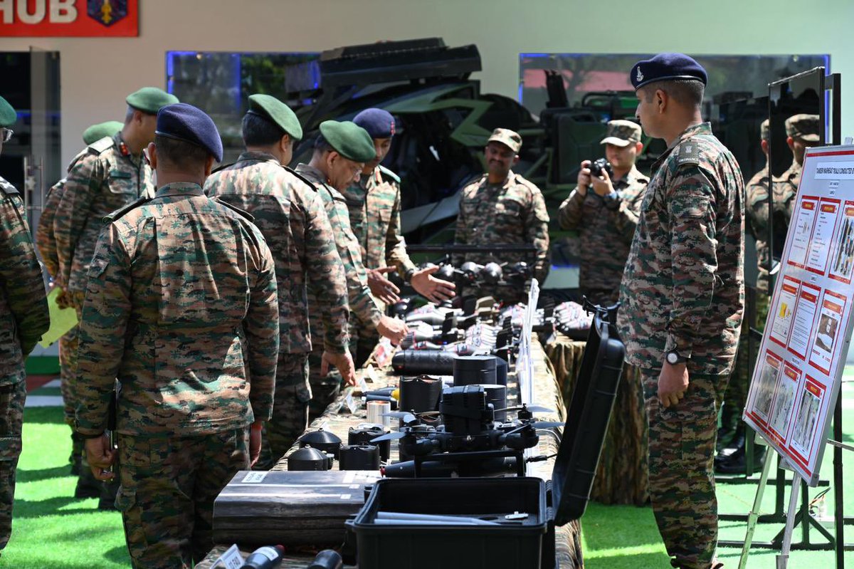 westerncomd_IA's tweet photo. #StrongAndCapable #ImposersOfNationalWill

Lt Gen #PushpendraSingh, AVSM, SM**, #ArmyCommander #WesternCommand, reviewed the operational preparedness of #KhargaCorps. He commended the formation for its stellar contribution during #OpSINDOOR, its rapid infusion of technology, and its high operational readiness.

The Army Commander was briefed on cutting-edge innovations, including pioneering efforts in UAS and Counter-UAS fabrication  reinforcing Kharga Corps’ commitment to future-ready warfare.

@adgpi
@prodefencechan1