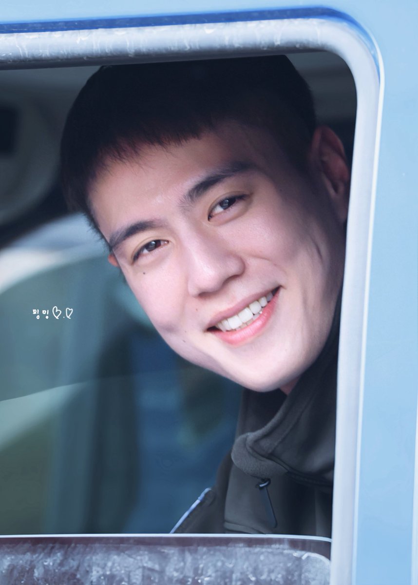 𝓨𝓤𝓨𝓘 🌼𝓨𝓖 tweet media