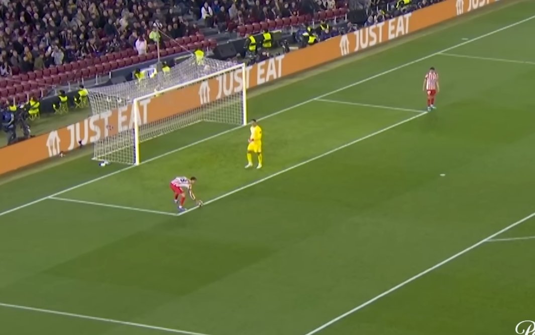 FCB Paul tweet media