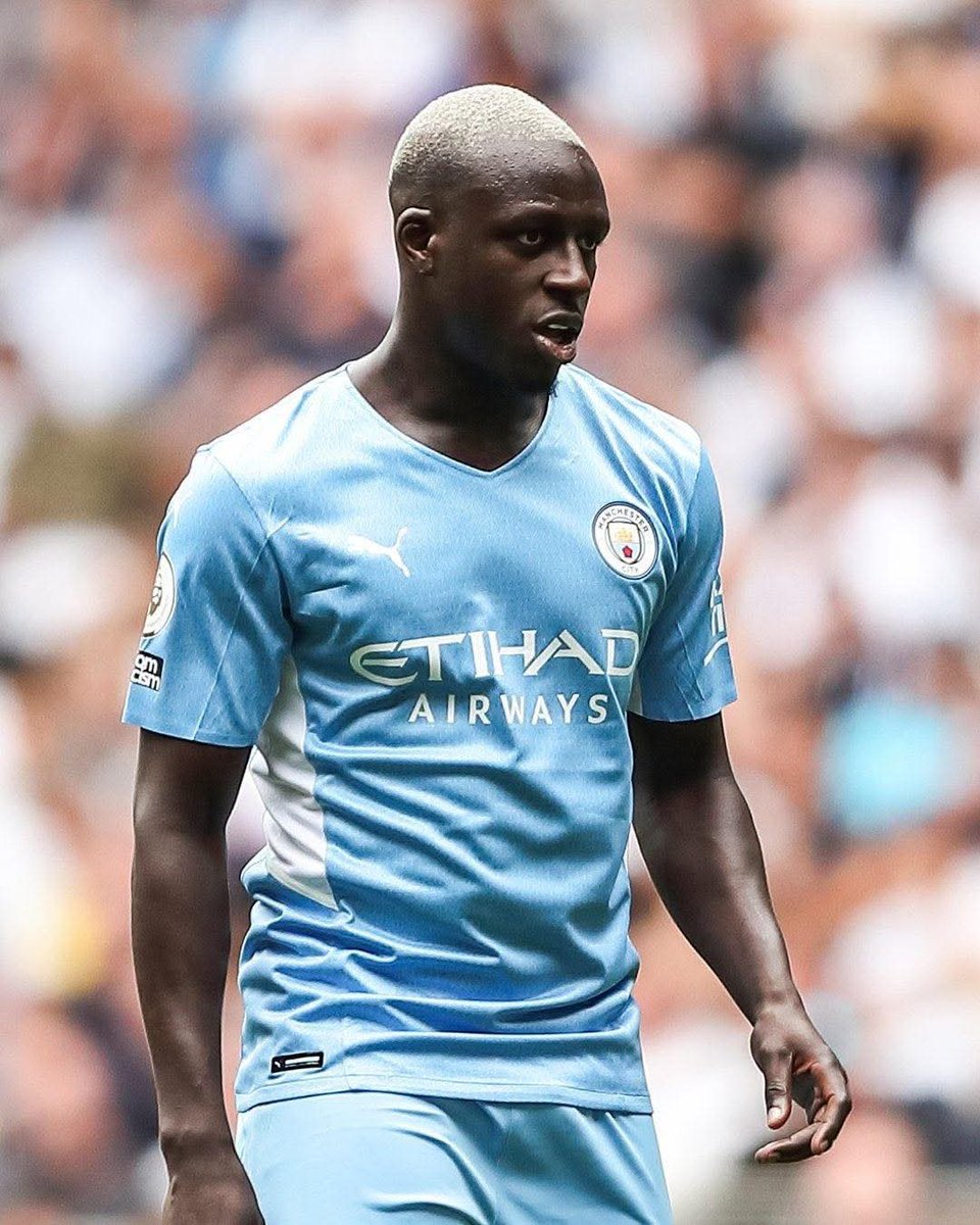 Varan 🐊 2.0🇨🇮 tweet media