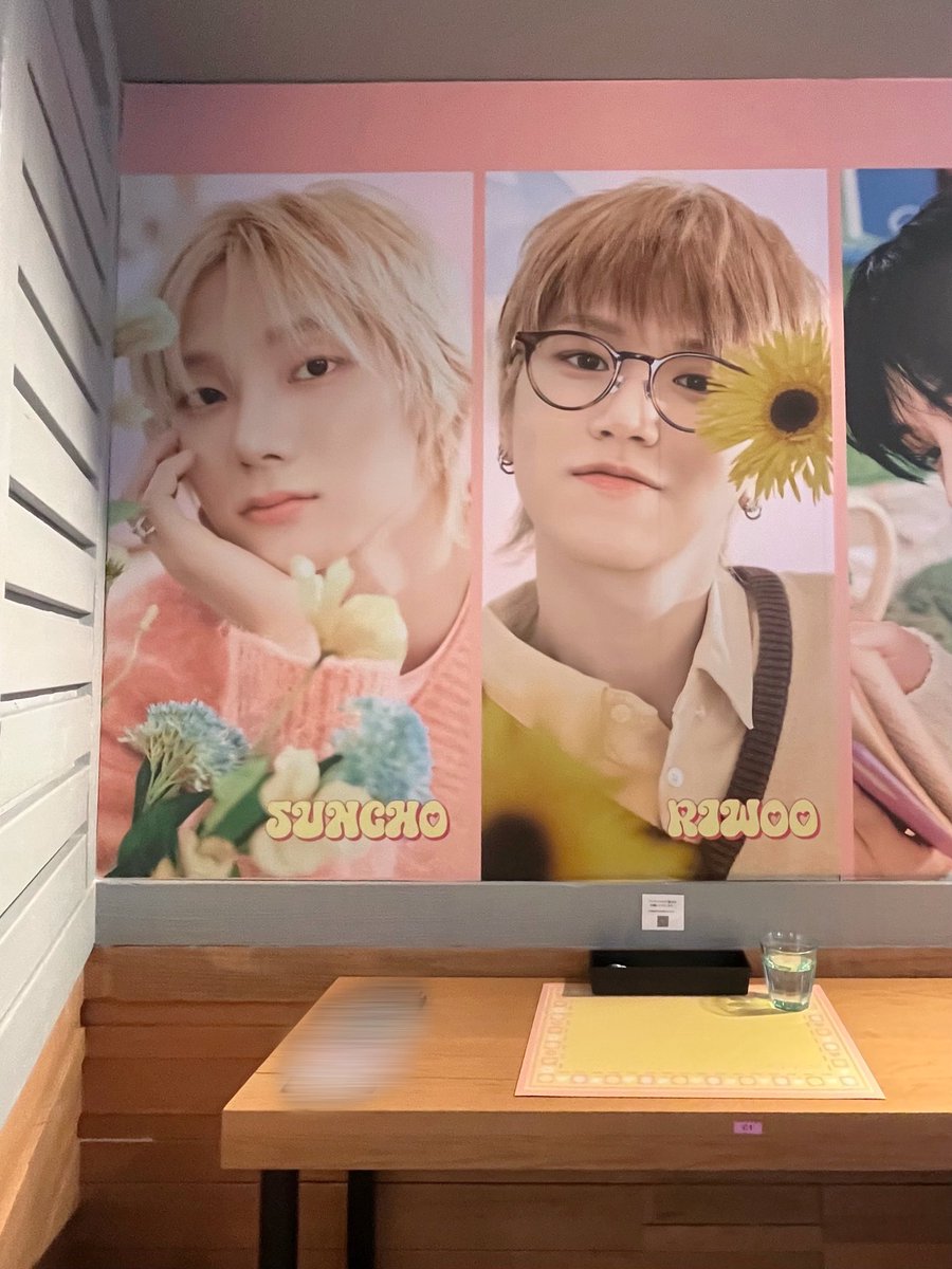 𝑖𝑡𝑠𝑢𝑘𝑖 tweet media