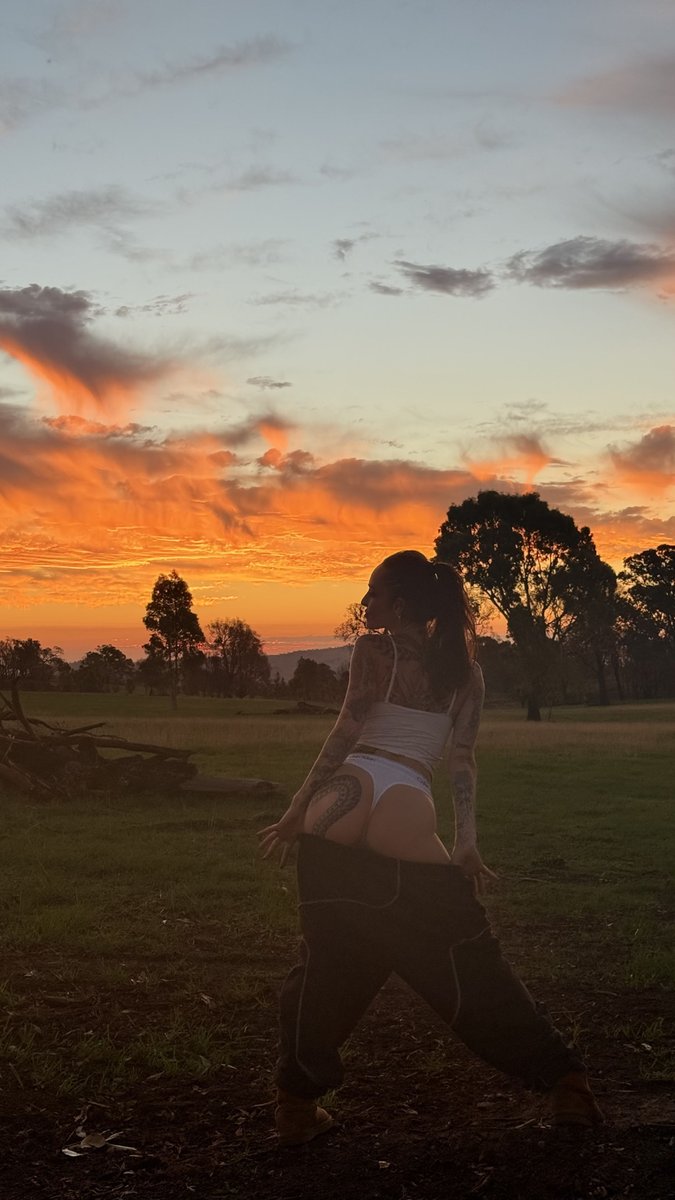 Pixie Fern 🧚🏻🌿 MELB & ✈️ tweet media