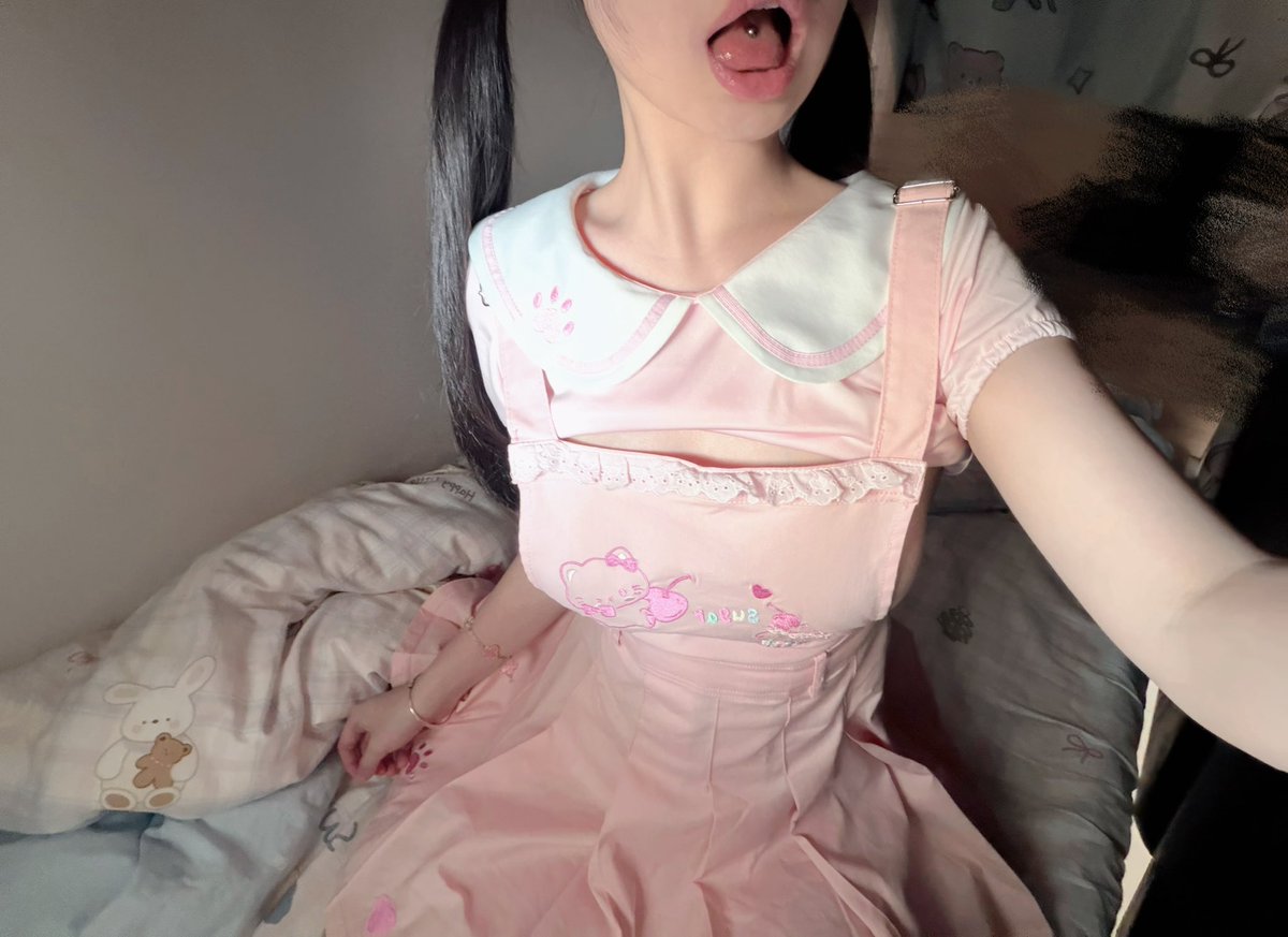 Josie zhou tweet media