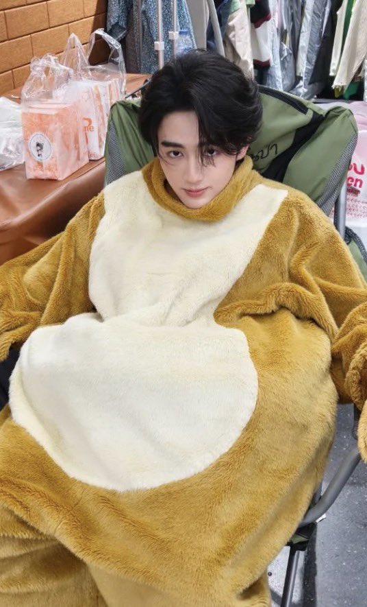 tichaaa🩵✨ tweet media