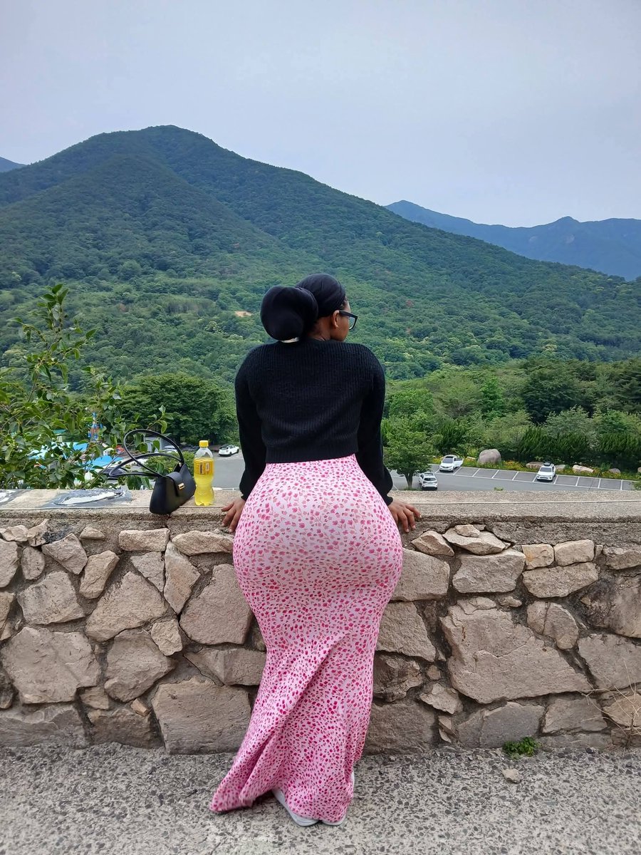 Thandisiwe Khumalo tweet media