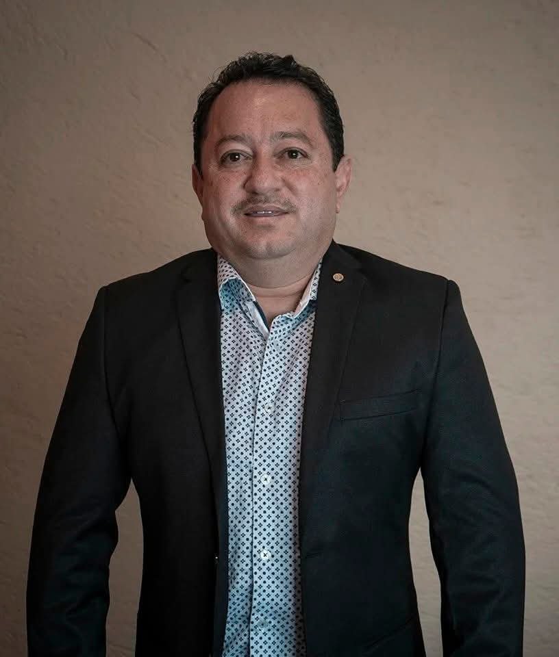 El Revolucionario Gt tweet media