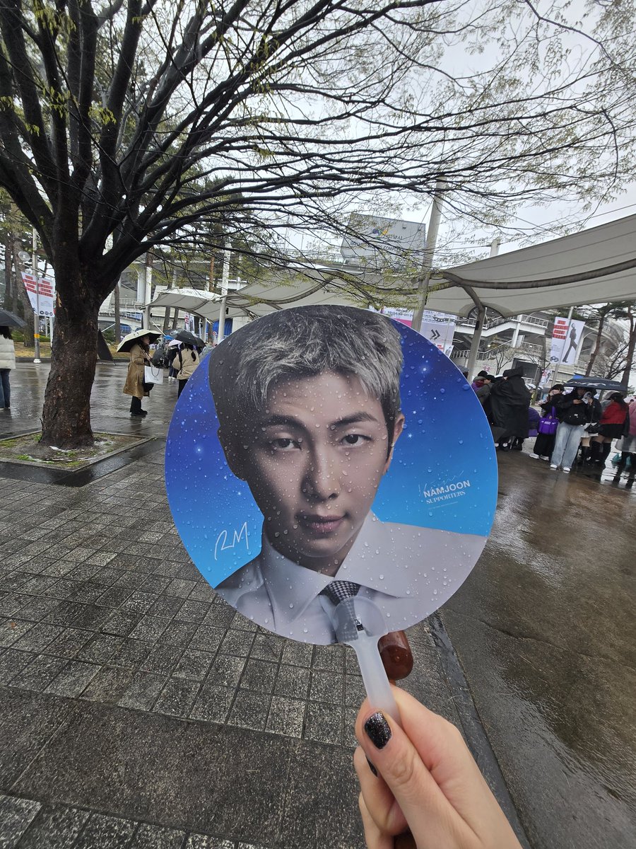 아미뷔⁷🕯 tweet media