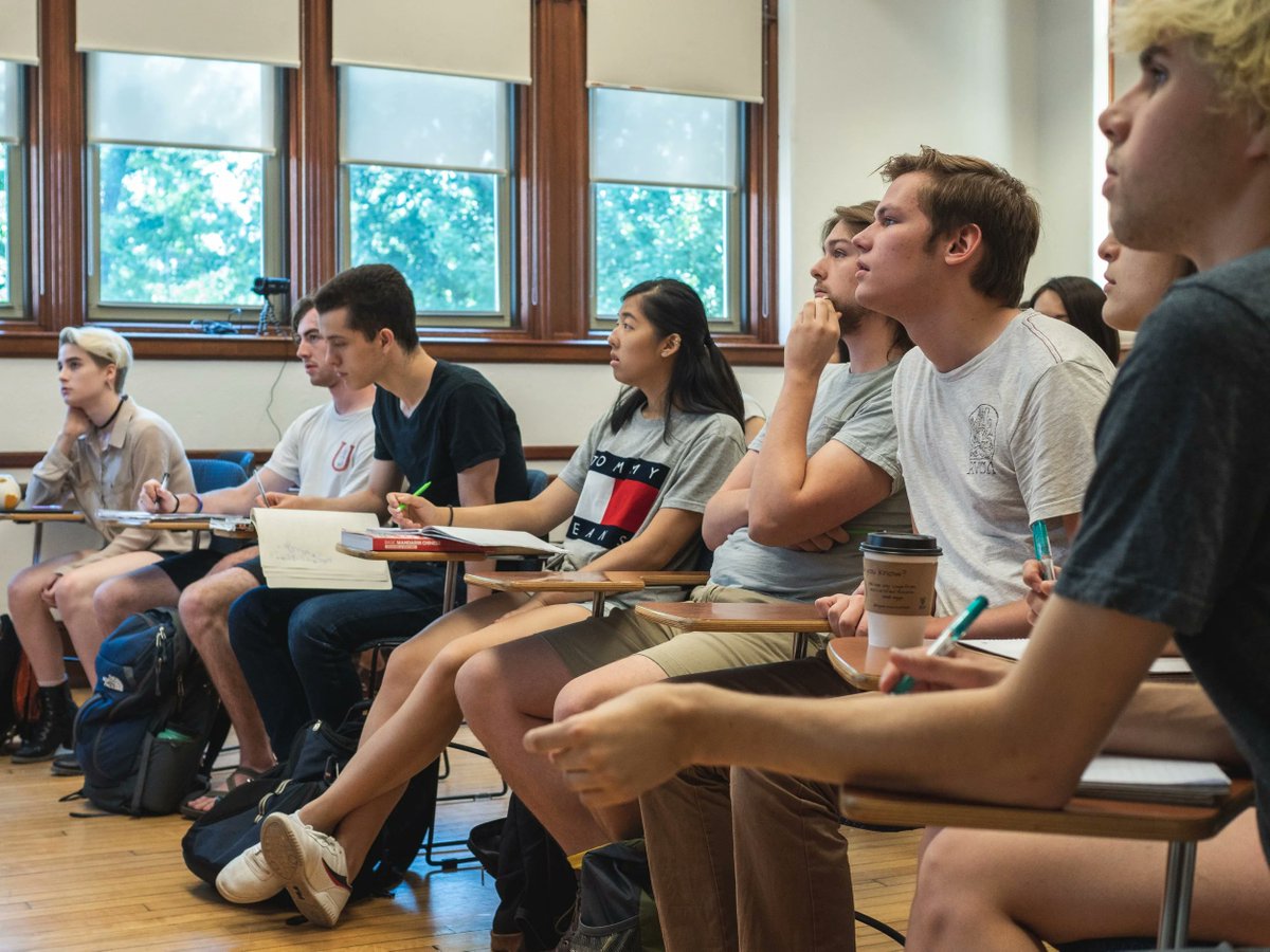 えいと tweet media