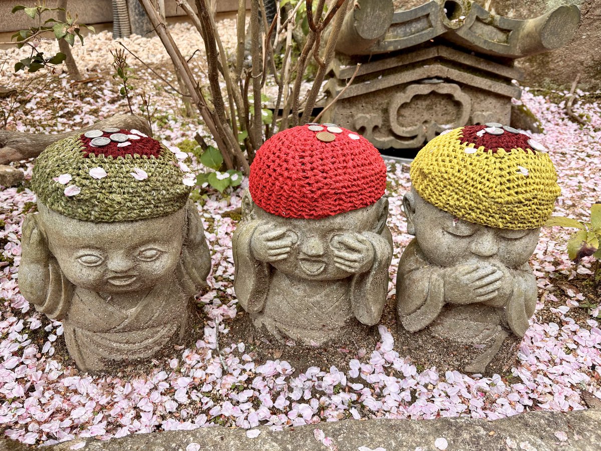 あうら tweet media