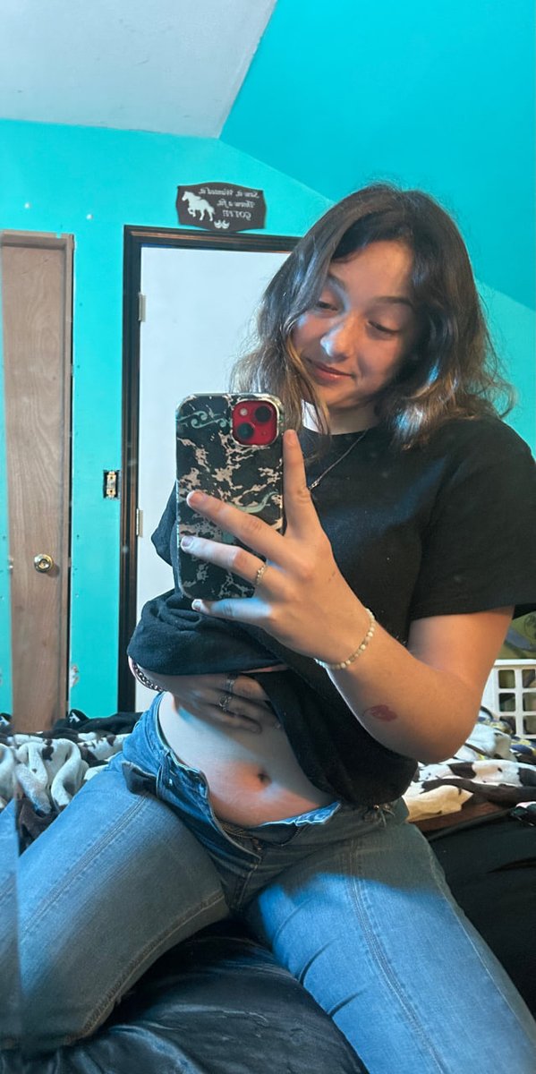 Casey Rose tweet media