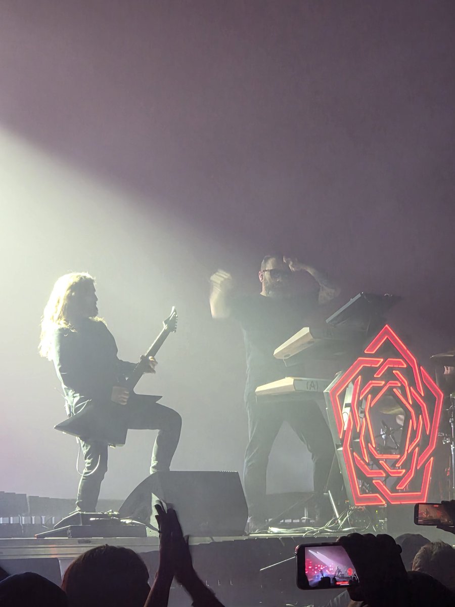 rivalsync's tweet photo. CARPENTER BRUT LIVE https://t.co/vHXlqQprhP
