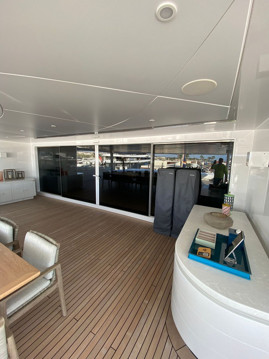 WildGroup's tweet photo. Sliding doors, finished in white gloss.

The existing doors were wrapped to achieve a consistent, high-gloss finish across the full span of glazing and surrounding structure.

Seamless lines. Uniform gloss. Installed to match the standard of the yacht. https://t.co/JYtFQO5oQ3