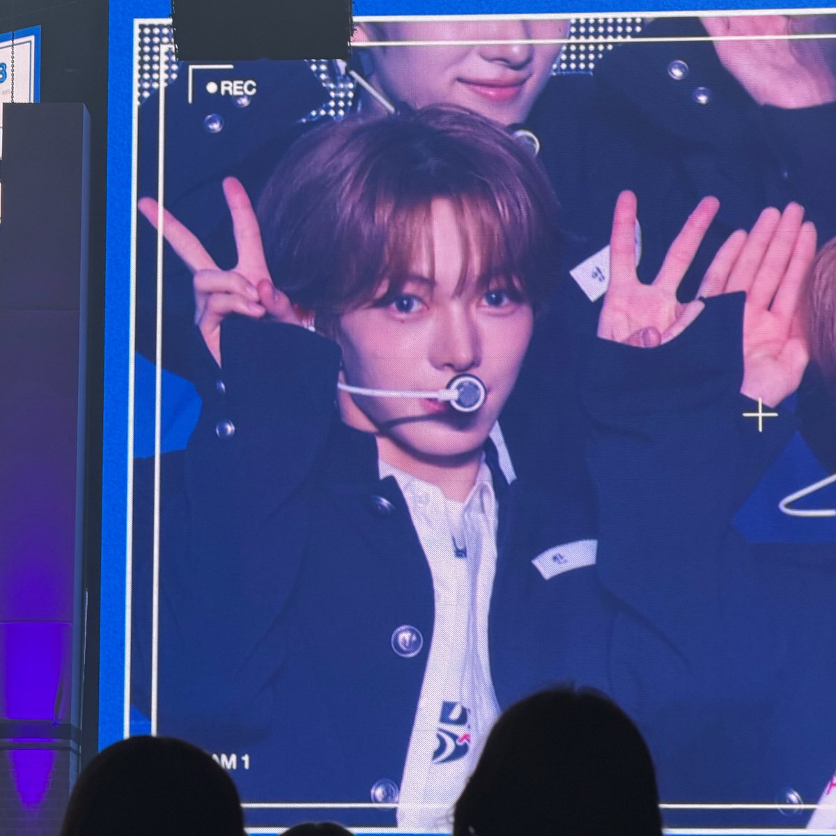 만만두 tweet media