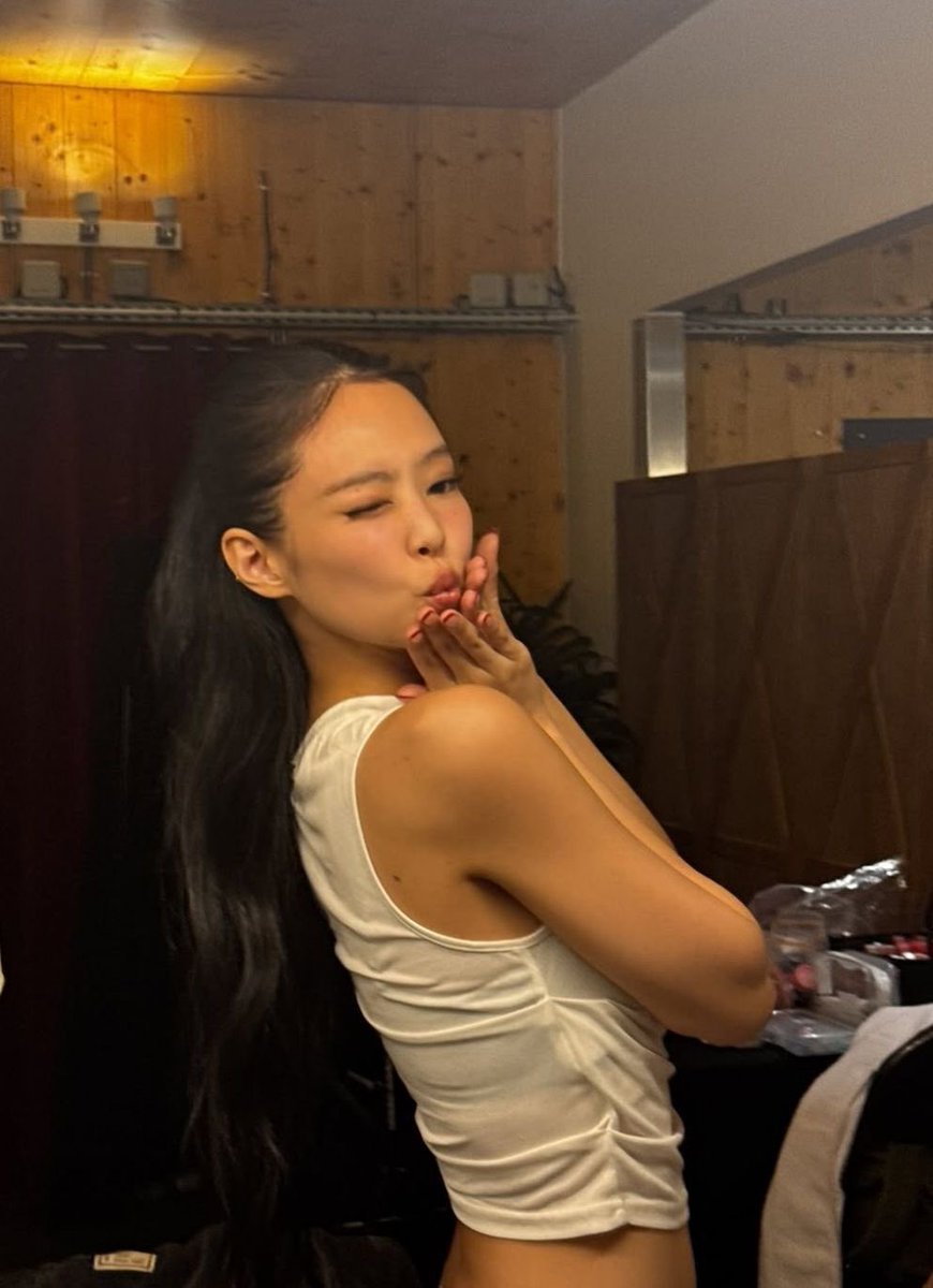 kiaaa🎀🪞🩰 tweet media