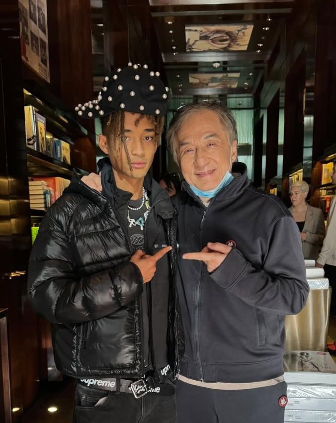 Pop Crave tweet media