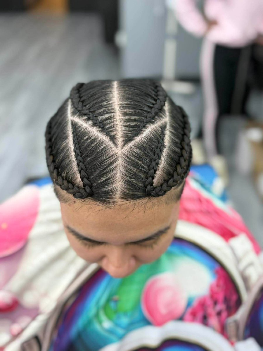 alisasharea's tweet photo. Book with me at FAME’S BARBERSHOP SHOP 📍114 N main ave https://t.co/EsudqvJ4S1