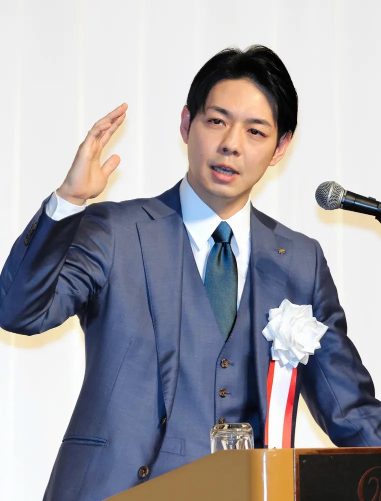 tanakaseiji15's tweet photo. 【独自】鈴木直道知事への不支持　40・50代で急増　積もる不満、道民ニーズとの「ずれ」影響か

コイツを！
北海道から！
叩き出せ！ https://t.co/i2R1CI0IeW