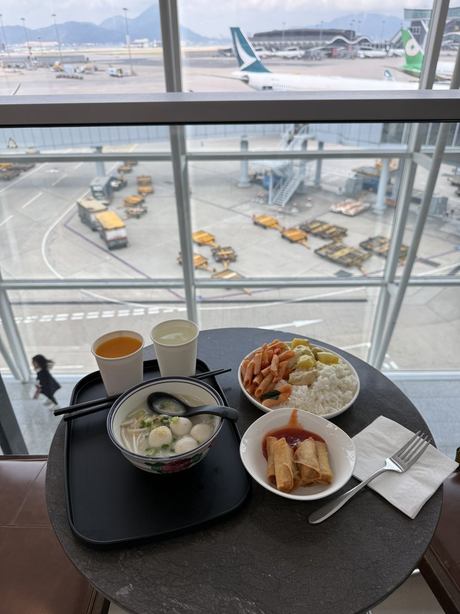 kikolicious tweet media