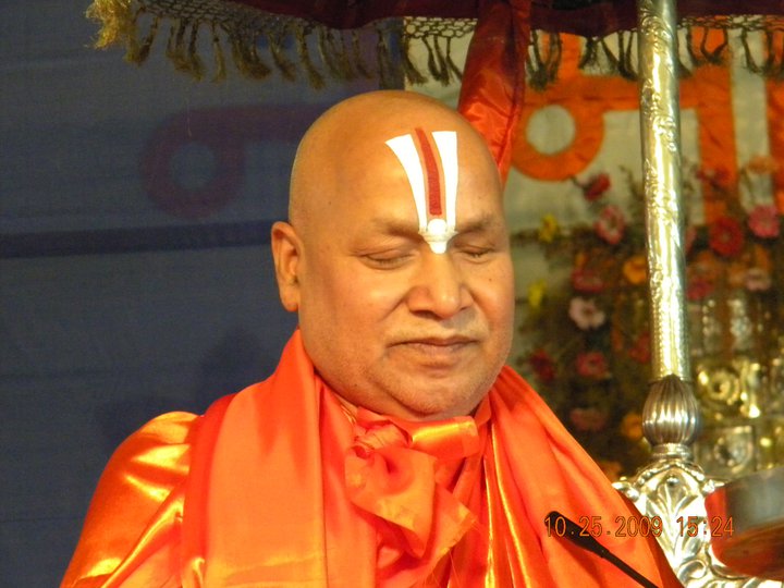 महामहिम जगत ज्ञाता पूज्य गुरुजी
 ने कुछ समय पहले कुछ तथाकथित पूज्य लोगों की जातियों को 
नीच श्रेणी का बताया था🤣🤣🤣

लेकिन फिर भी वो नीच श्रेणी के लोग खुद को
सबसे ऊपर मनाते है 🤣🤣🤣