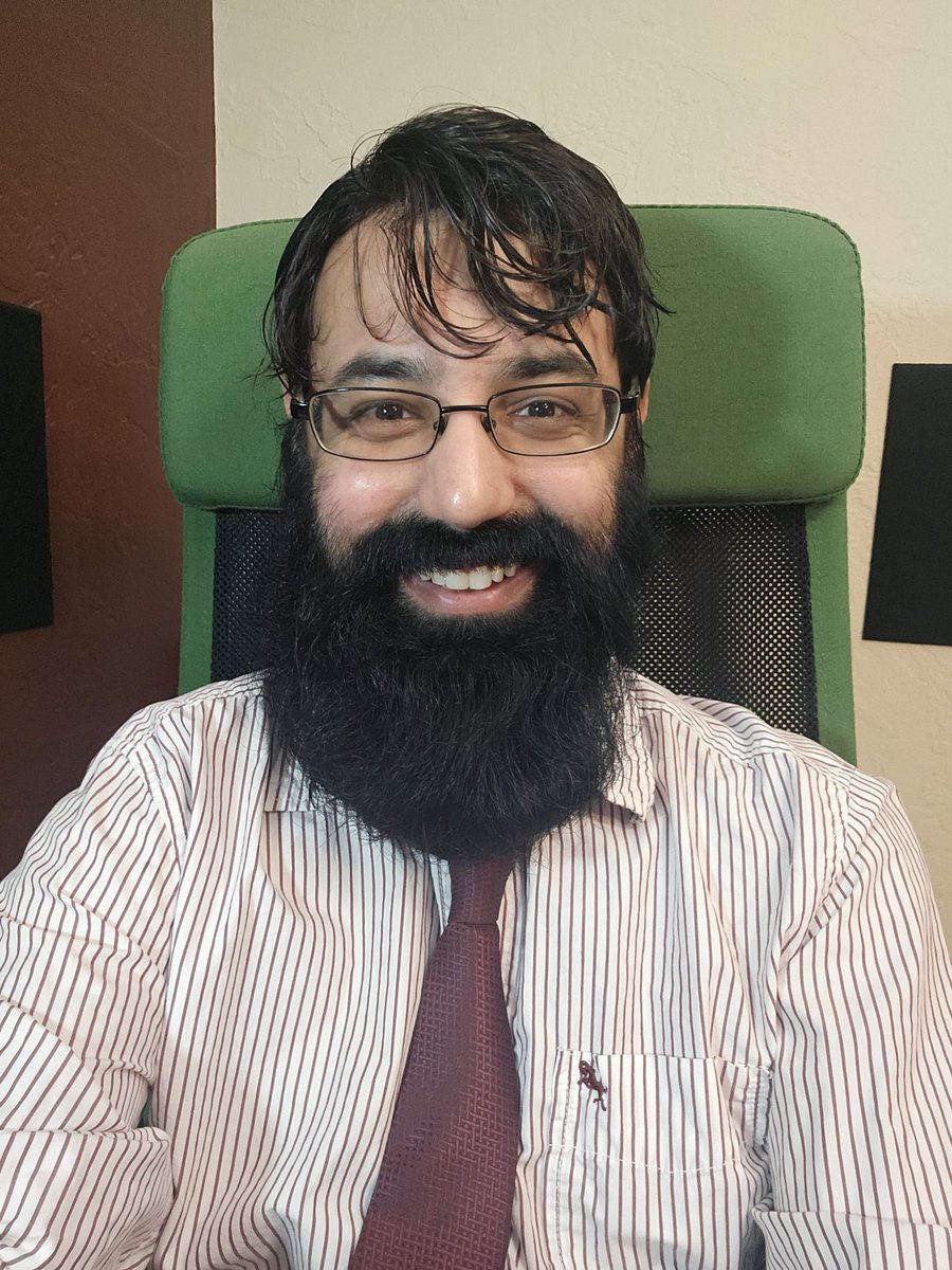 CapCorgi tweet media