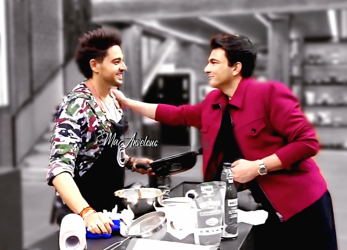 naz_maan2022's tweet photo. Hey GAURAV KHANNA FD
Its 1 year of Gaurav Khanna as the 1st ever Celebrity MasterChef winner🏆🥳

How u want 2 celebrate? Should we do trend or small activity?
what date it should be as we r also watching IPL? 
11/12-18/19 April?weekend is preferred
Share ur view❤
#GauravKhanna https://t.co/K8lPFLmtiP