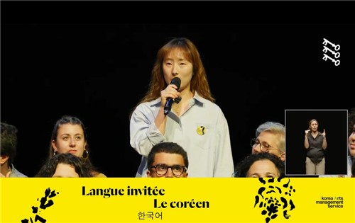 문학동네 tweet media