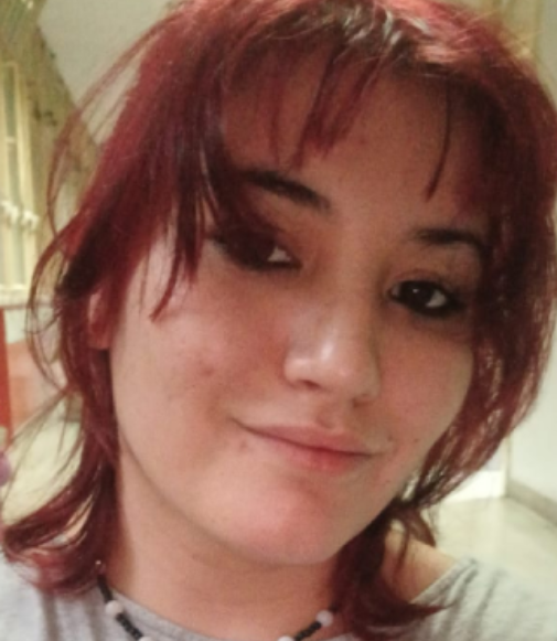 Ariadna Milagros Soto tiene 21 años, desapareció el 25/1/26 en Luis Guillón, Esteban Echeverría, Buenos Aires. Es delgada, altura 1.62. Vestía top verde, short multicolor, ojotas y bolso. Avisar #Urgente a la policía local o☎️911
 
#LuisGuillon #EstebanEcheverria #BuenosAires