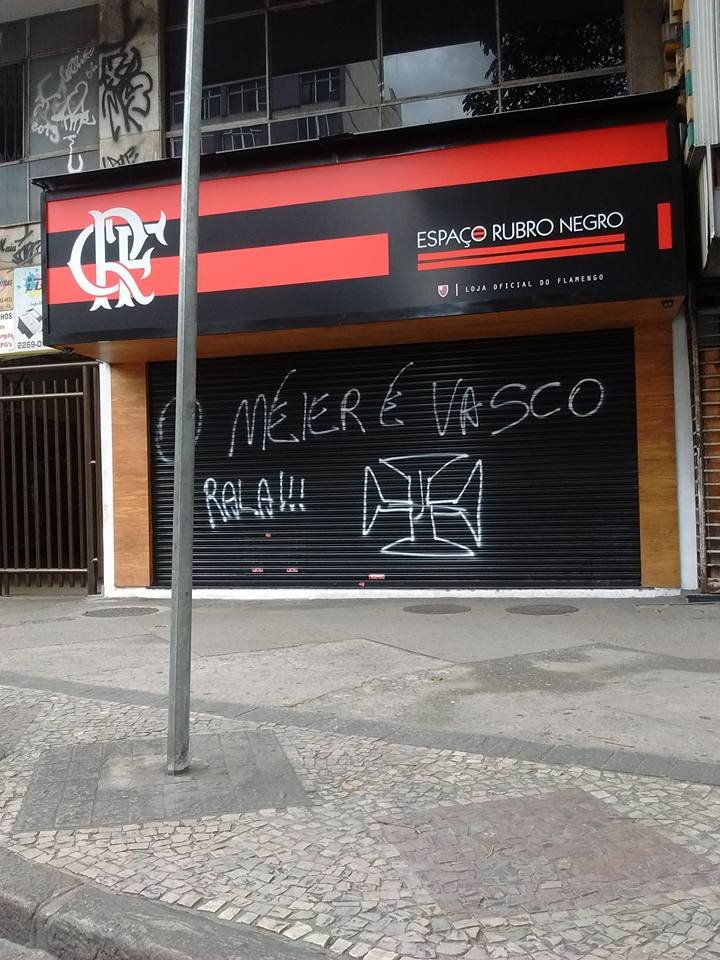 depois de dado o recado, mudaram o ponto pro Vidigal.