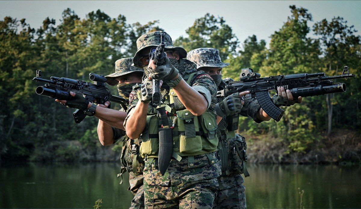 dpradhanbjp's tweet image. On #CRPF Valor Day, we pay tribute to the extraordinary courage and unwavering commitment of our CRPF personnel.

With deep gratitude and humility, we remember the martyrs who made the ultimate sacrifice for our safety and dignity. The nation stands forever indebted to their