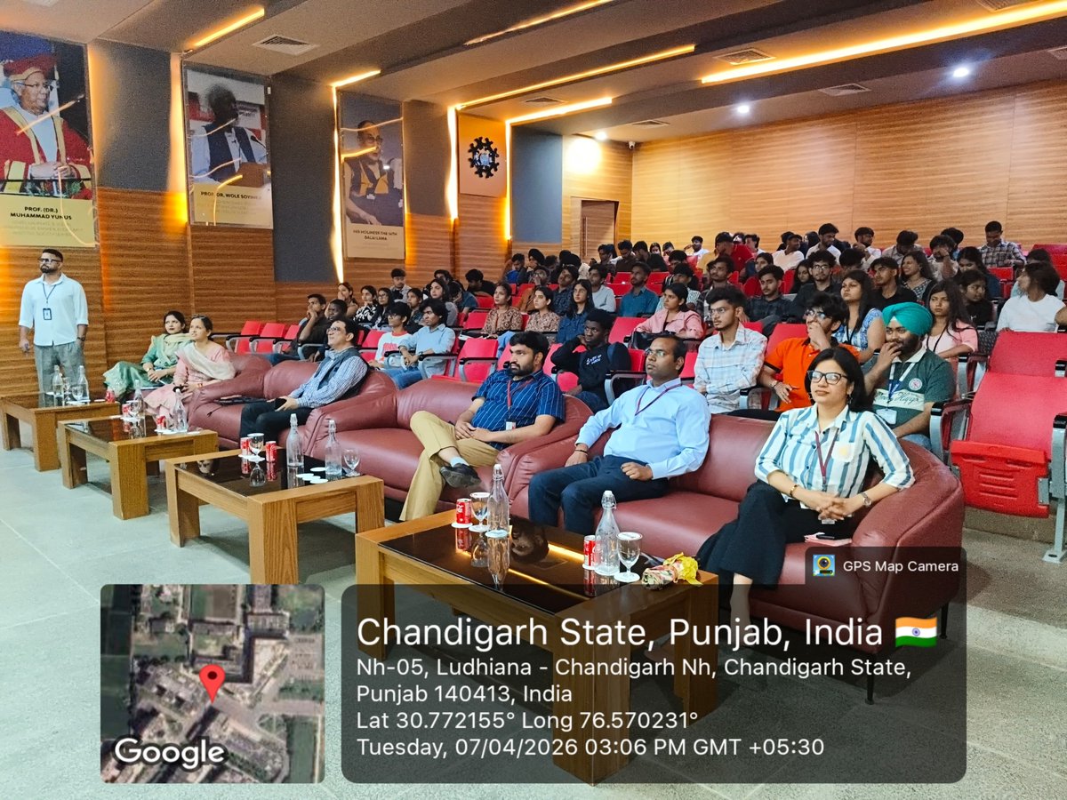 KnowledgeResou5's tweet photo. Glimpses from the CMIE Prowess &amp; Outlook Databases training held on 07 April 2026 at Chandigarh University 📊📚
An engaging session with hands-on learning and active participation by faculty &amp; researchers.
#LibraryTraining #CMIE #AcademicLibraries #ResearchTools https://t.co/PKX9bMUe2R