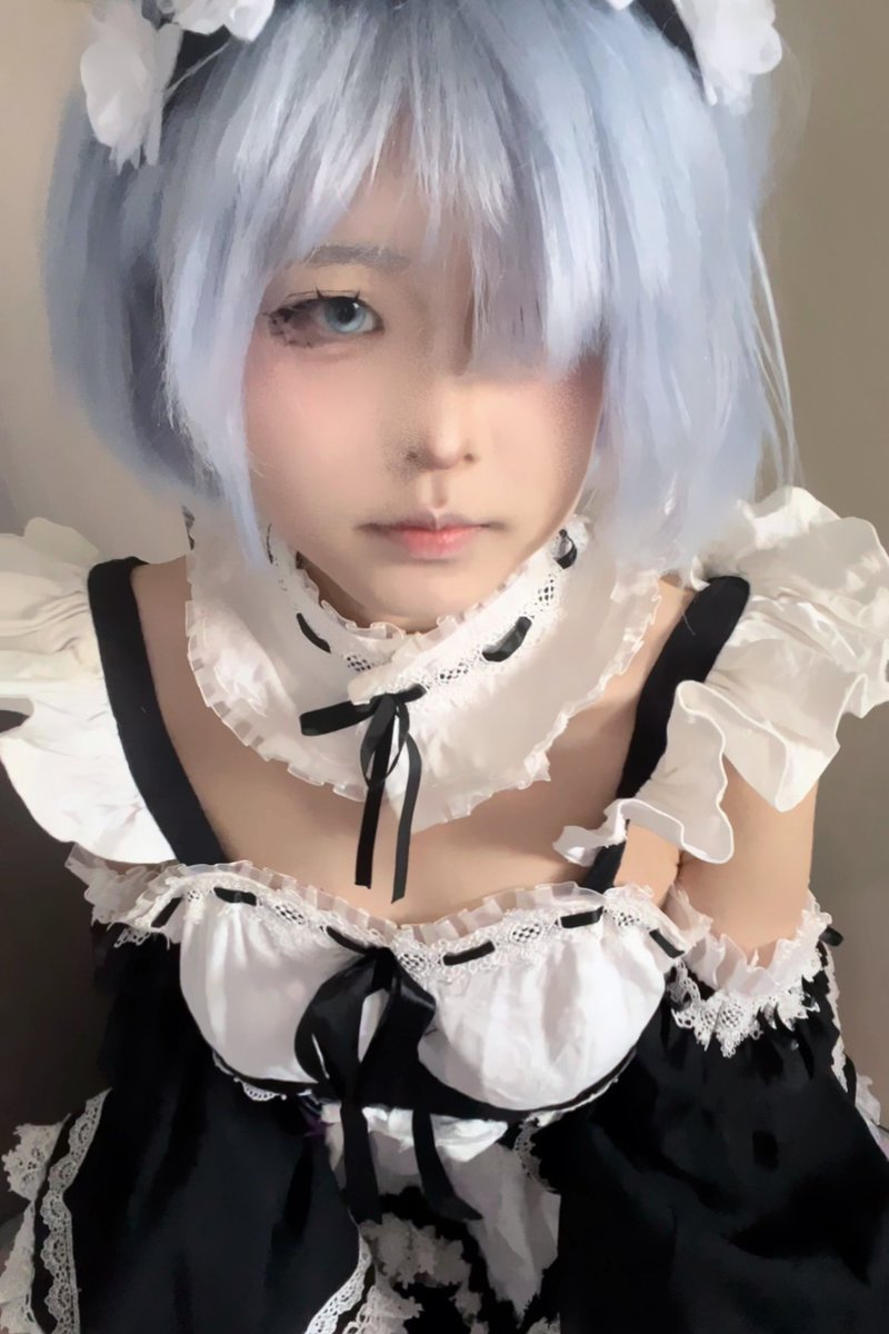 心裂了一道缝（坐标15 tweet media