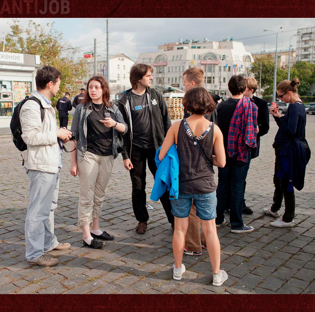 Antijob.net tweet media