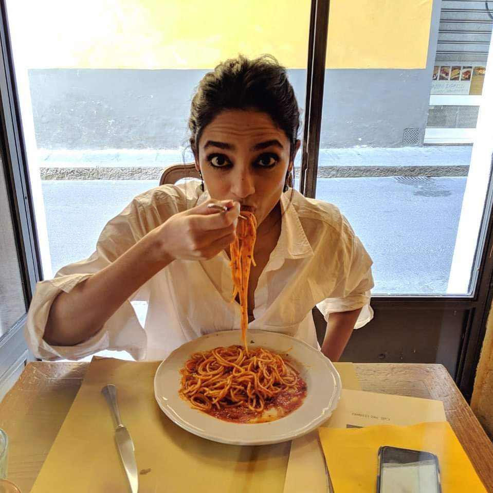 Ved (وید) 🌻 tweet media