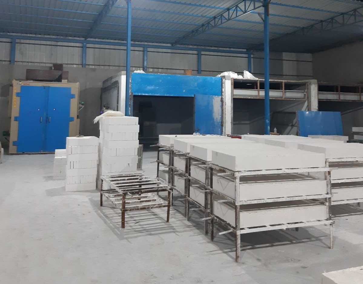kerone5's tweet image. 🏭 Tunnel Dryers for Ceramic Blocks – Where Quality is Engineered

🚀 Kerone delivers custom tunnel dryer systems from pilot to full-scale plants.
📩 info@kerone.com
🌐 kerone.com / kerone.in / keronedryers.com
#TunnelDryer #Ceramics #Refractory