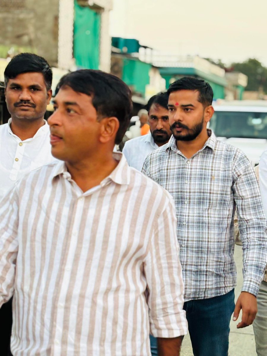 Manoj Meena (नरेश मीणा का परिवार) tweet media