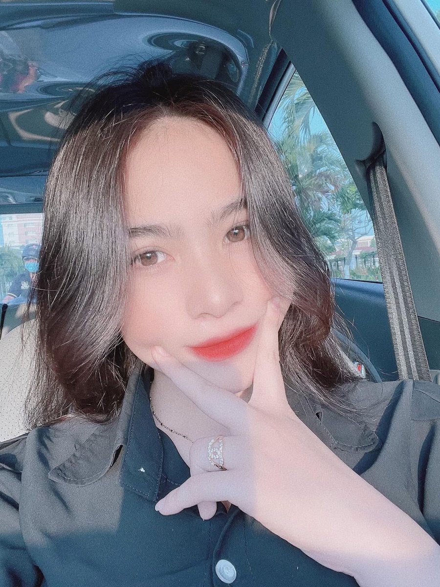 Huỳnh Như tweet media