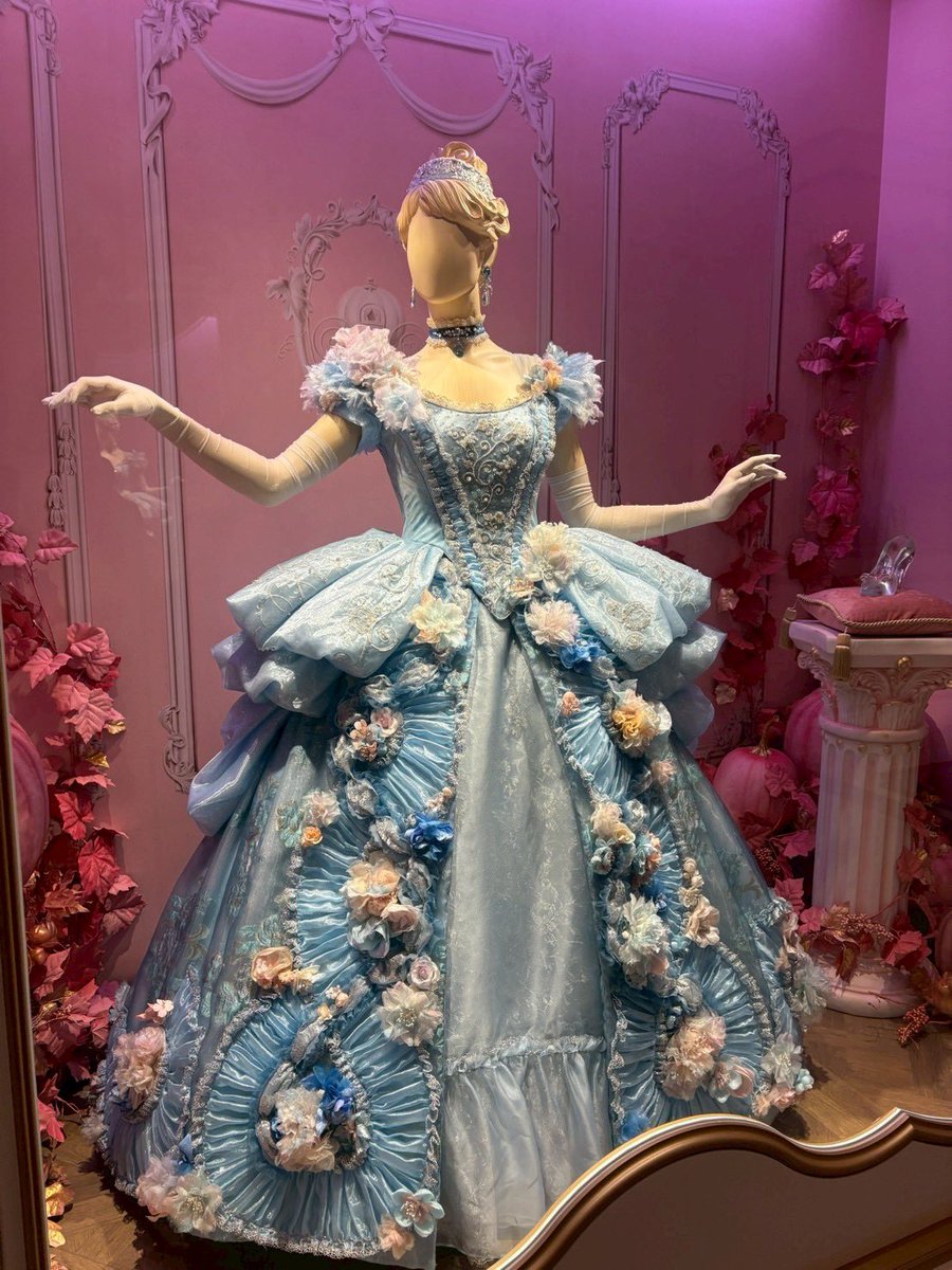 おちみの# tweet media