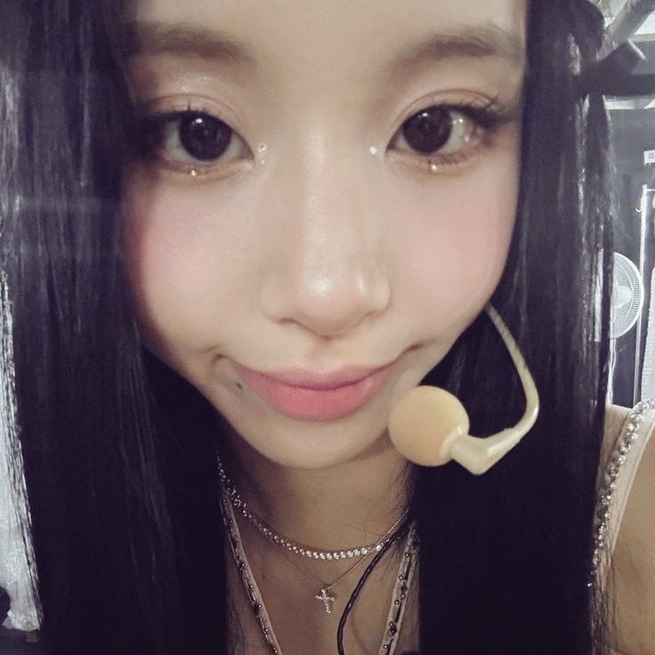 ♱ ivie ݁₊ . tweet media