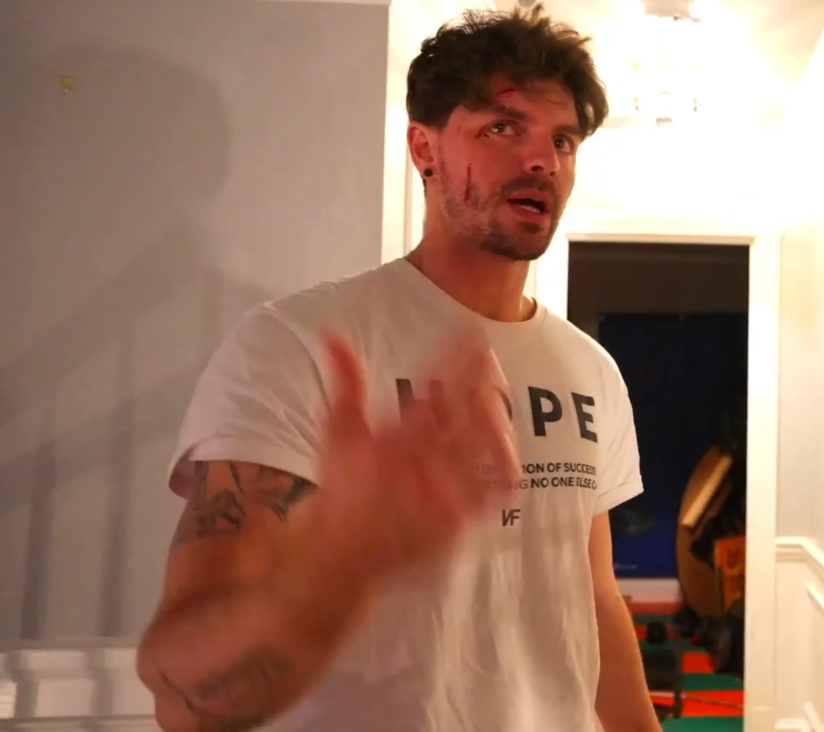 NineDashAsterisk tweet media