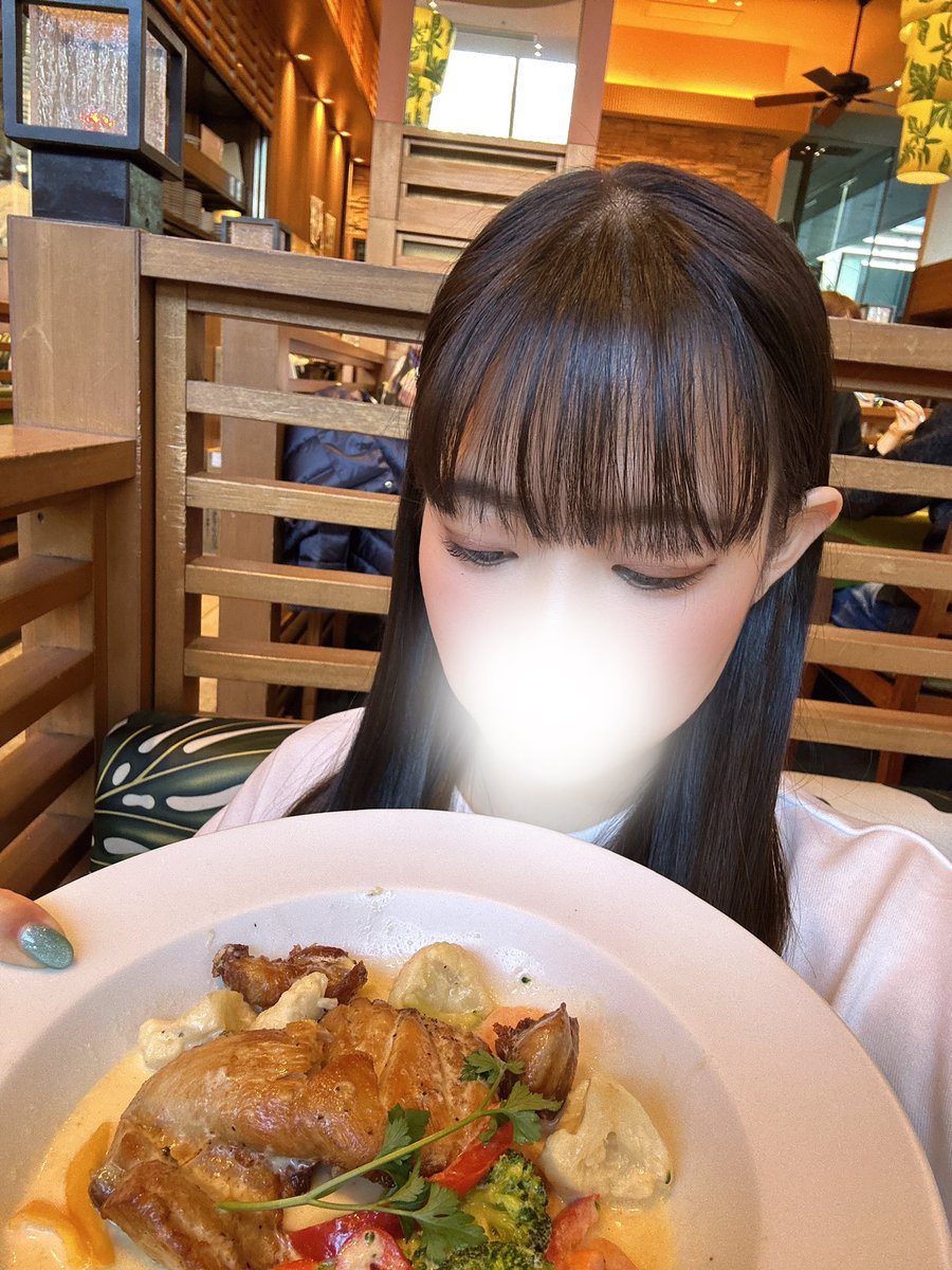 さえ🦋 tweet media