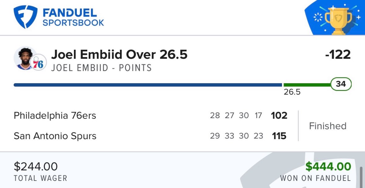 Fade Locks tweet media