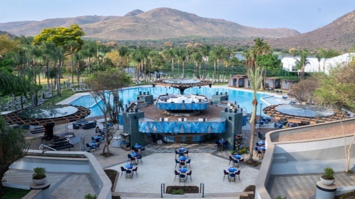 Ash Müller tweet media