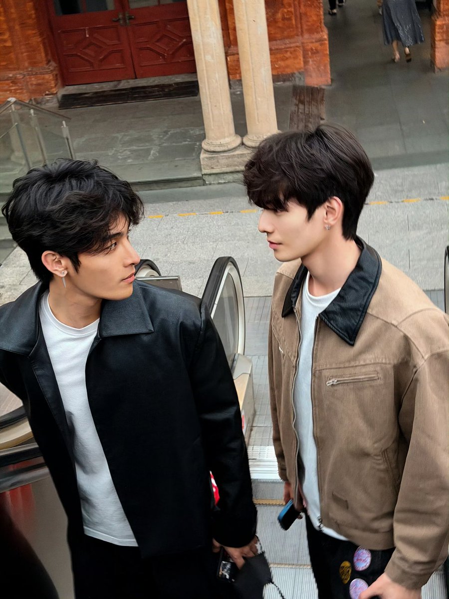 Ester ☆ tweet media