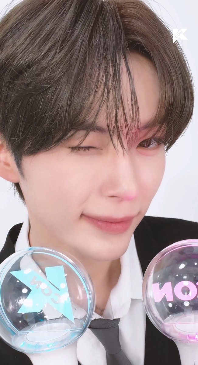 멩⸍꙳ tweet media