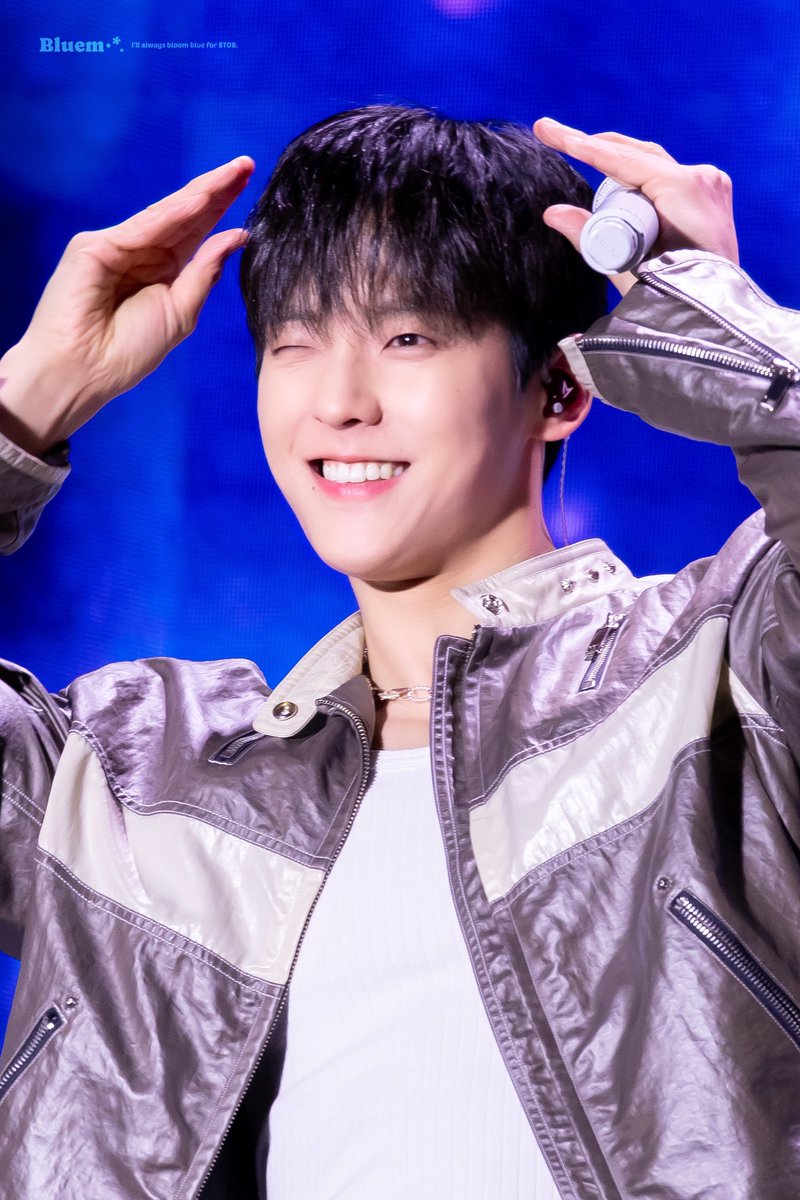 𝐁𝐥𝐮𝐞𝐦•*. tweet media