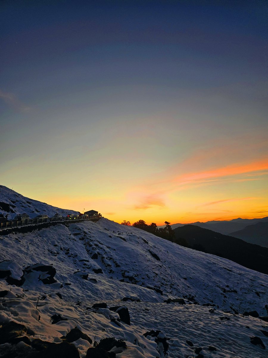 Rural Nomad tweet media